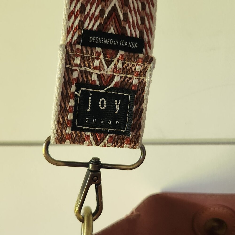 Joy Susan purse w/guitar stra